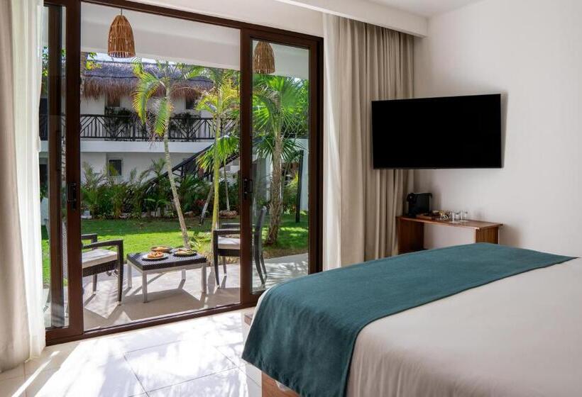 The Beachfront by The Fives Hotels - All Inclusive - Adults Only