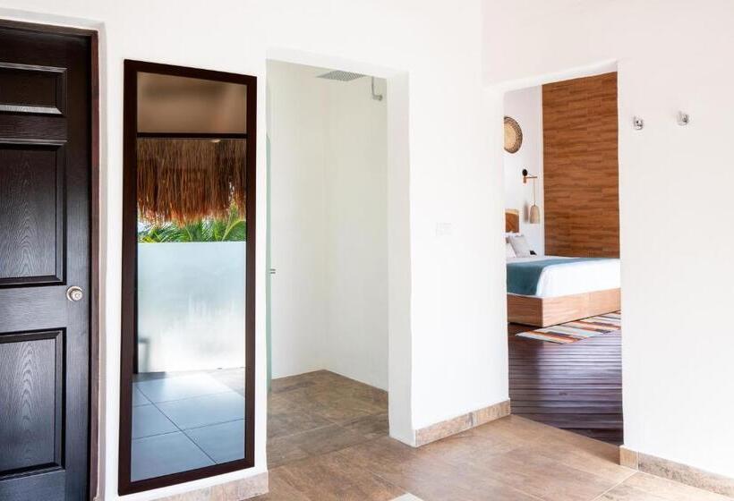 The Beachfront by The Fives Hotels - All Inclusive - Adults Only