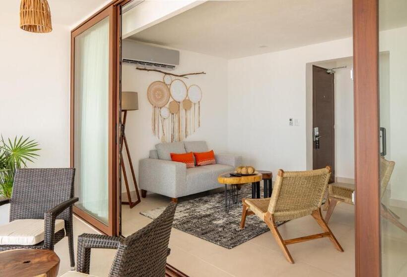 The Beachfront by The Fives Hotels - All Inclusive - Adults Only