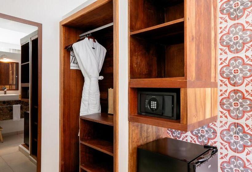 The Beachfront by The Fives Hotels - All Inclusive - Adults Only