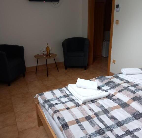 酒店 Penzion Bernardýn