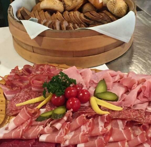 בית מלון כפרי Tamina