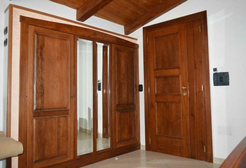 膳宿费 La Stella Del Pollino