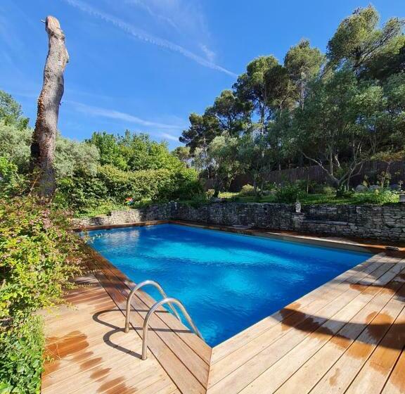 بنسيون Le Mas Des Anges