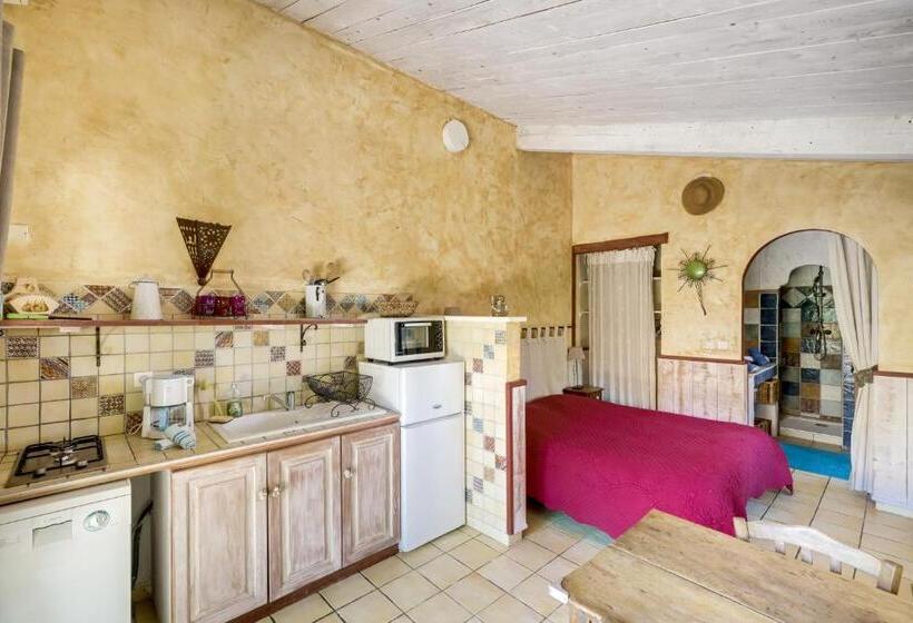 بنسيون Le Mas Des Anges