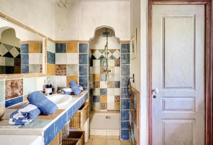 بنسيون Le Mas Des Anges