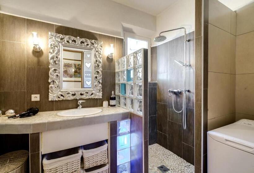 بنسيون Le Mas Des Anges