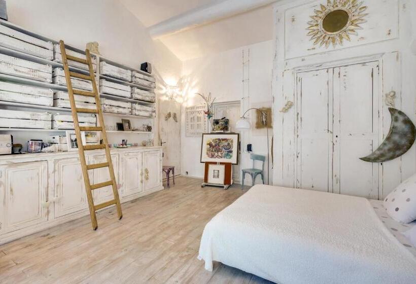 بنسيون Le Mas Des Anges