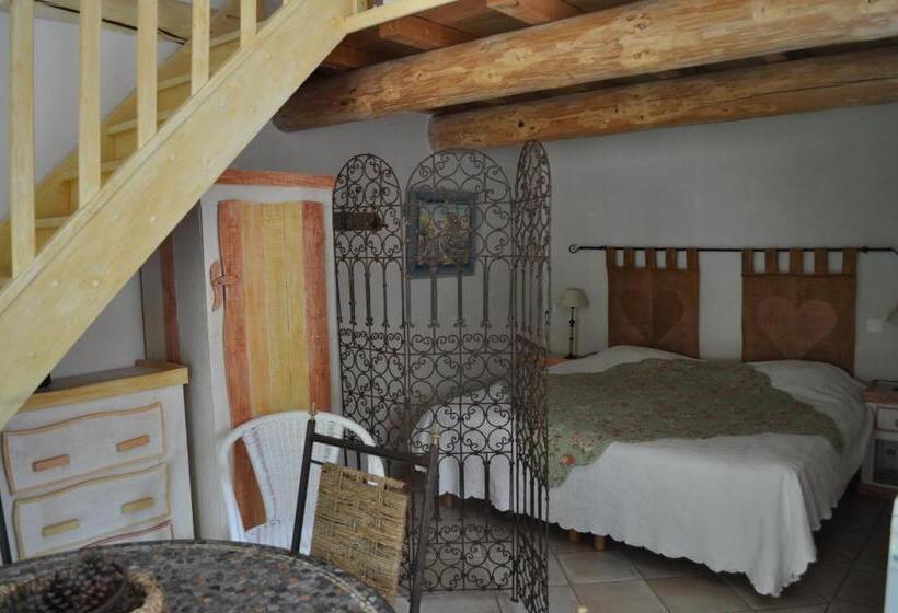 بنسيون Le Mas Des Anges