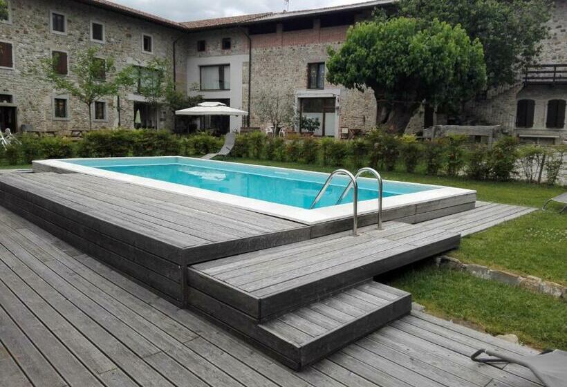 فندق Agriturismo Borgo Floreani