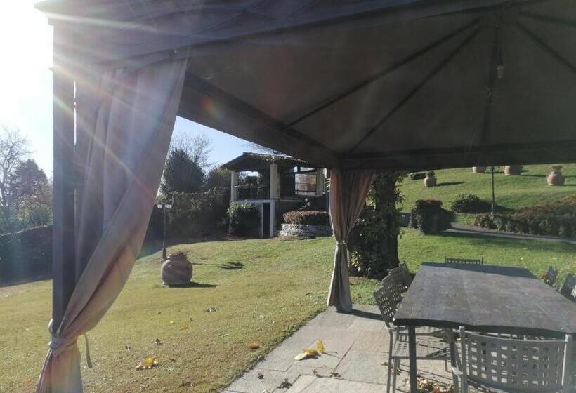 Pensjonat Casale Raffaello B&b Como