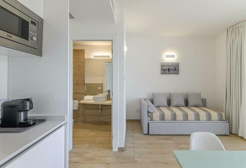 Capo Falcone Beach Charming Apartments Stintino