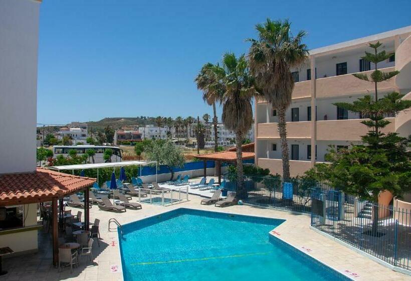 فندق Harriets Apartments