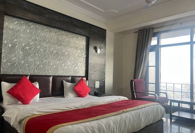 בית מלון כפרי Laxmi Palace