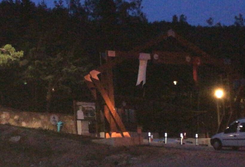 בית מלון כפרי Oskar Thermal