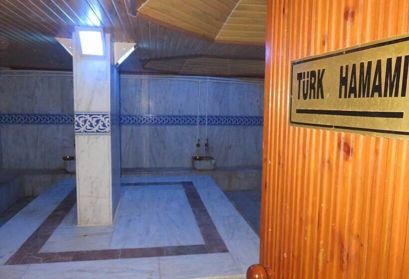 בית מלון כפרי Oskar Thermal