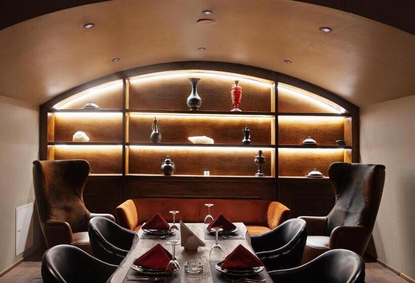 هتل Ramada By Wyndham Erbil Gulan Street