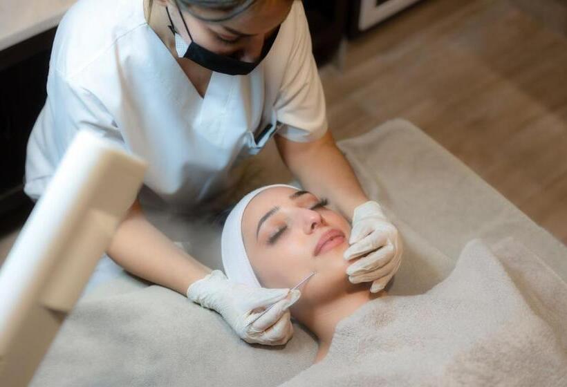 هتل Ramada By Wyndham Erbil Gulan Street