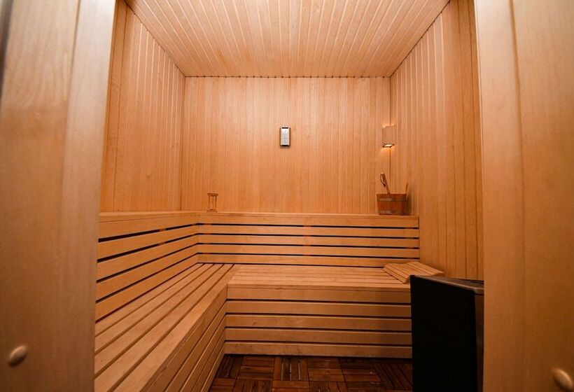 هتل Ramada By Wyndham Erbil Gulan Street