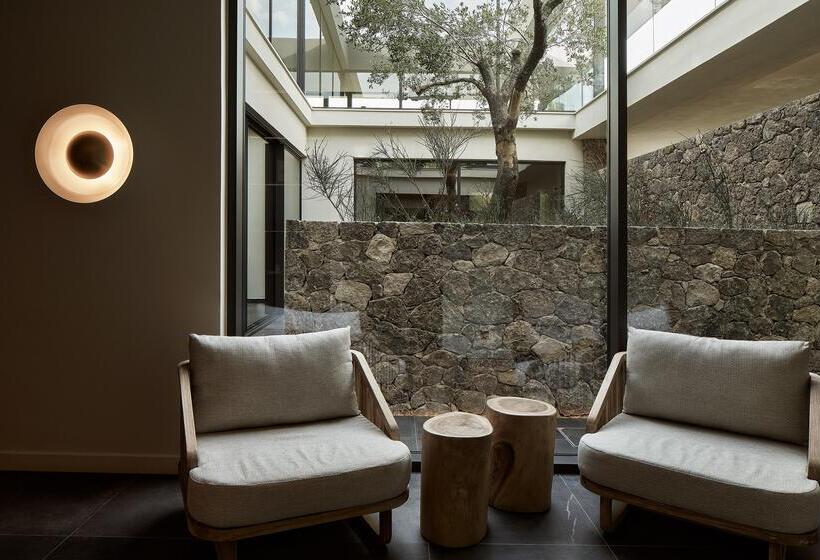 ホテル The Olivar Suites