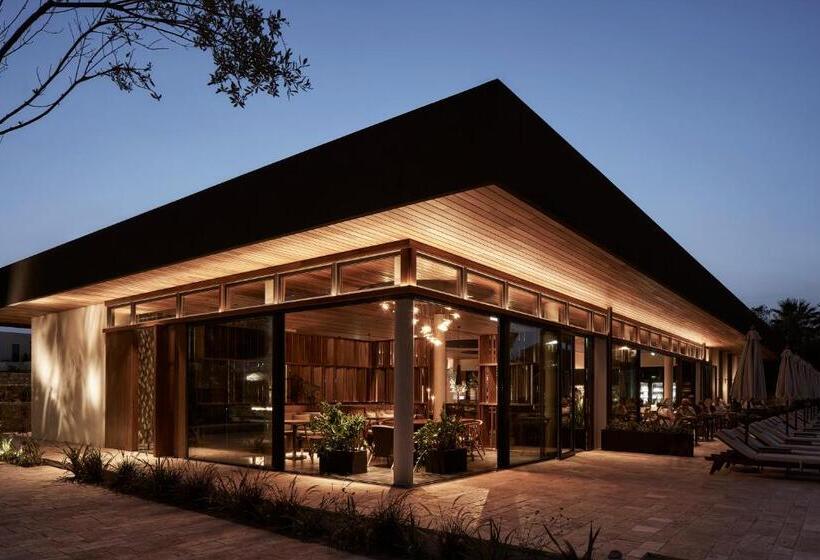 ホテル The Olivar Suites