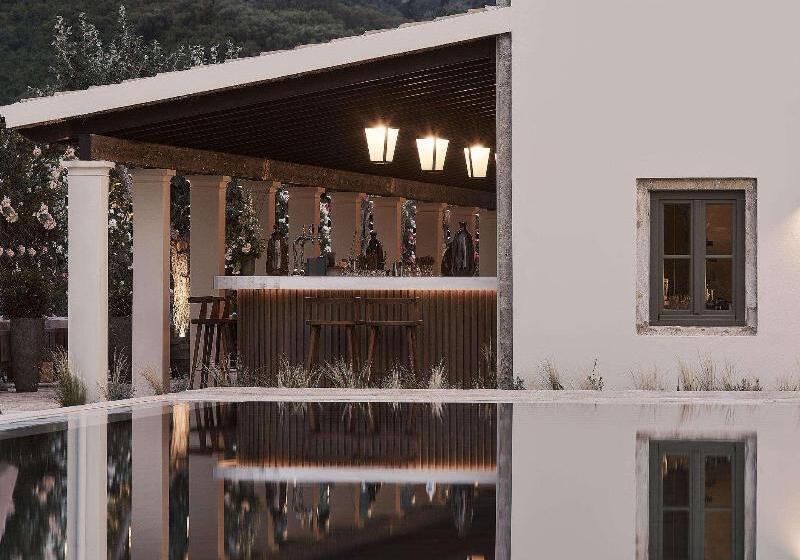 ホテル The Olivar Suites