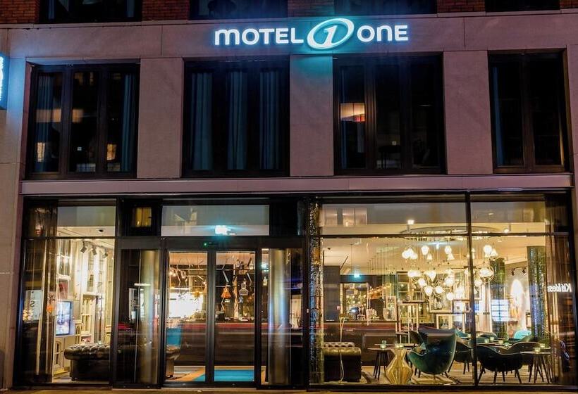 Motel One Amsterdam   Waterlooplein
