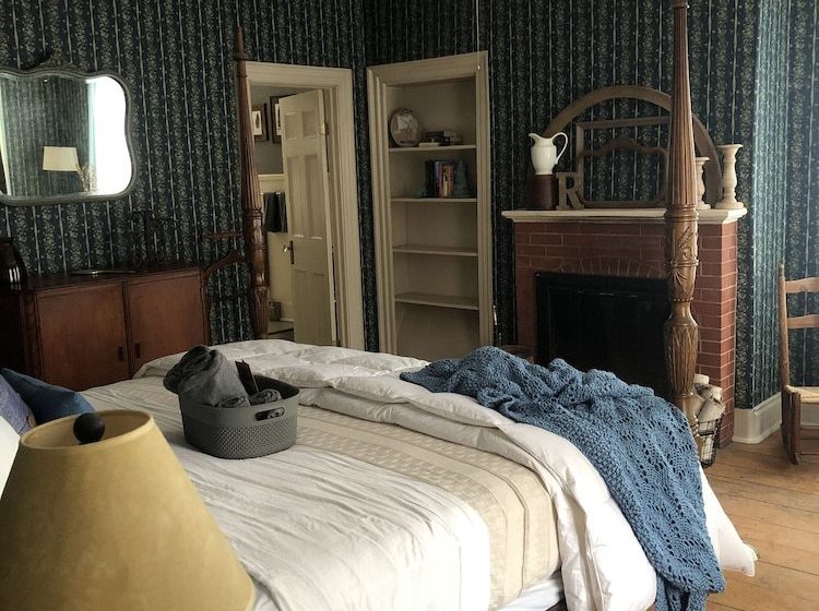 مبيت وإفطار Rowell S Inn