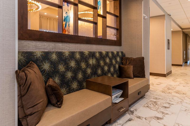 Отель Hampton Inn & Suites Houston Sugar Land