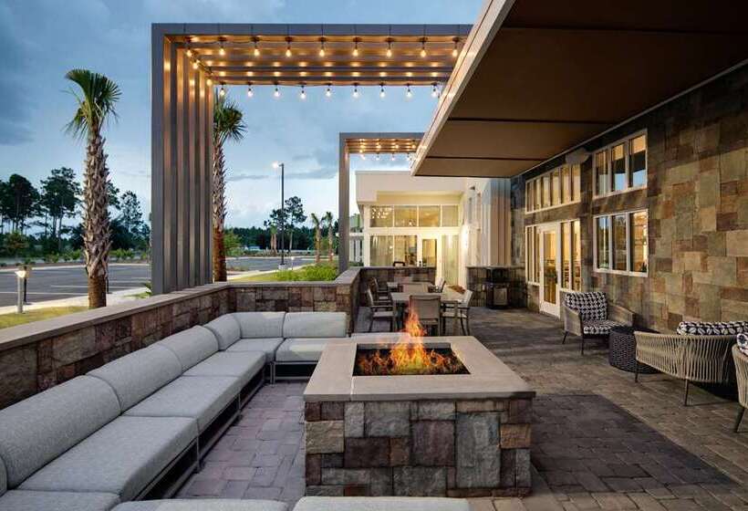 Отель Hilton Garden Inn Panama City Airport