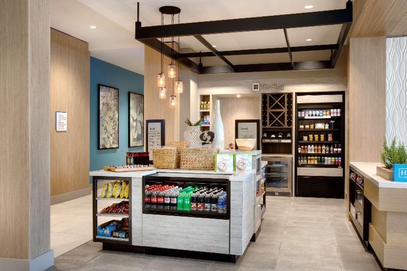 Отель Hilton Garden Inn Panama City Airport