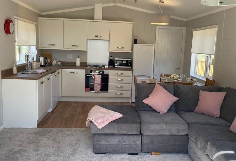 فندق Hollicarrs   Newlands