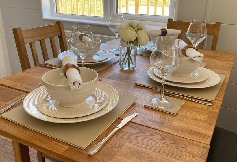 فندق Hollicarrs   Newlands