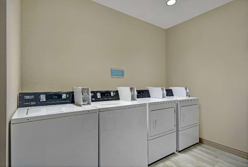 فندق Home2 Suites By Hilton Blacksburg   University