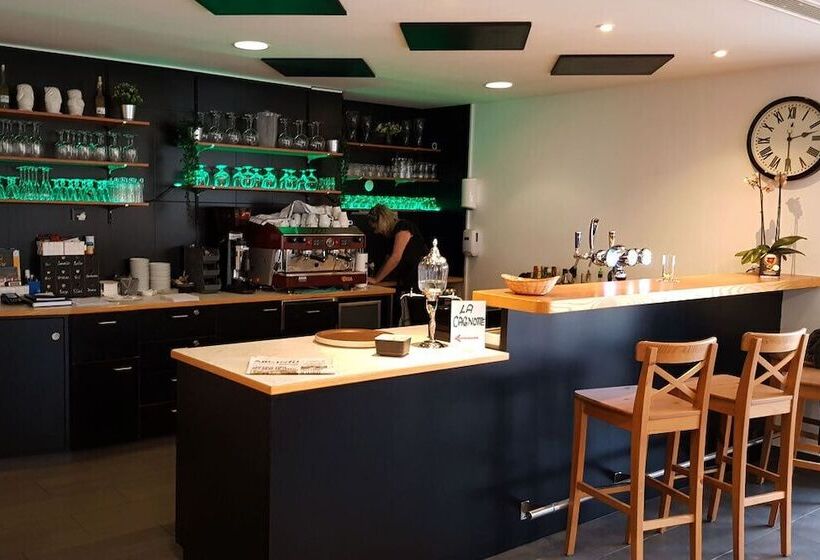 فندق Hôtel De Ville