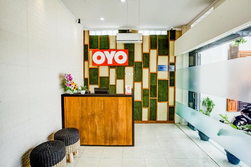 בית מלון כפרי Reddoorz At Mystays Pemuda Cepu Blora