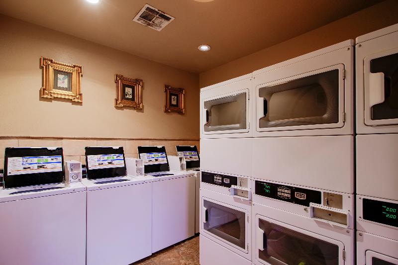 호텔 Oyo Pinewood Inn & Suites Silsbee