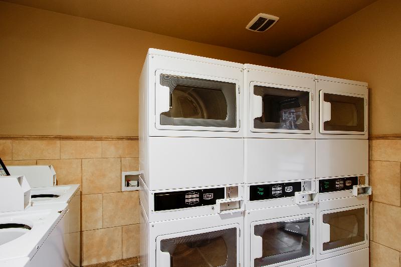 호텔 Oyo Pinewood Inn & Suites Silsbee