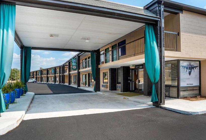 ホテル Suburban Extended Stay