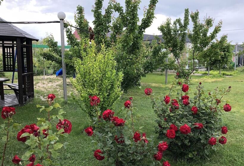 پانسیون Nar Motel