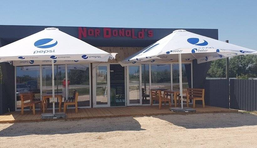 پانسیون Nar Motel