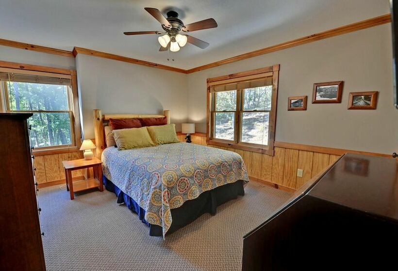 100 Acre Wood Blue Ridge 7 Mi, Near Ocoee River