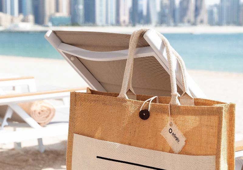 Adagio Premium The Palm