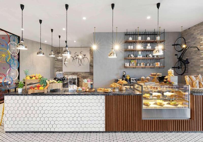 Adagio Premium The Palm