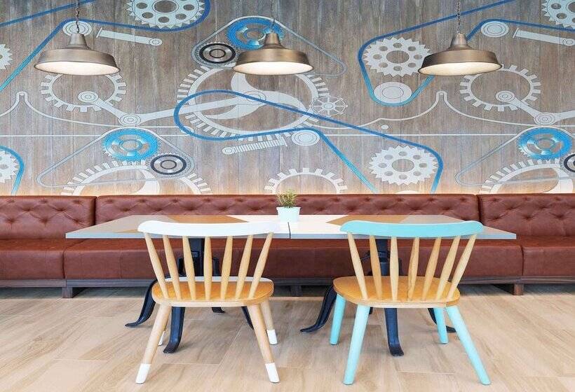 Adagio Premium The Palm