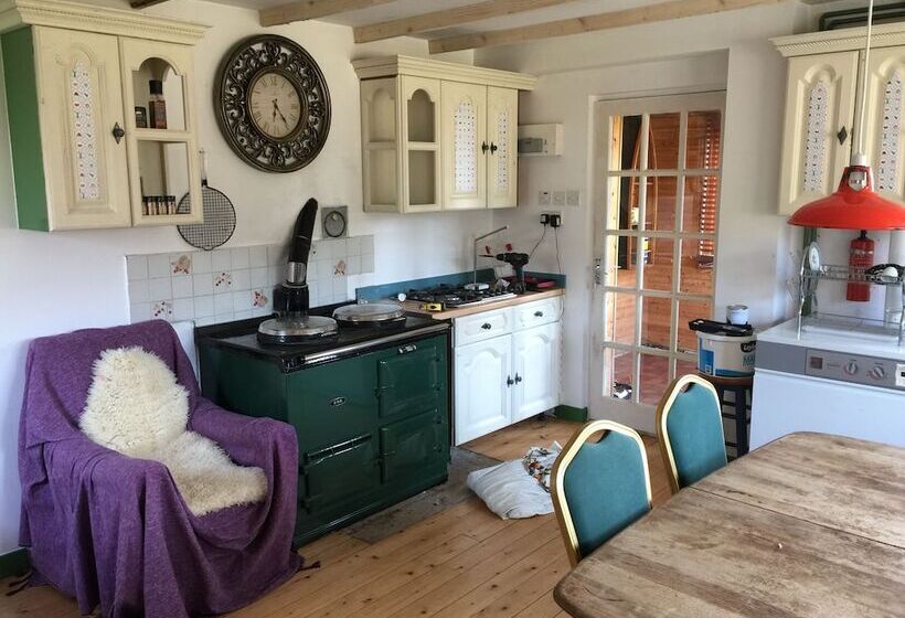 Beautiful Highland 1 Bed Cottage