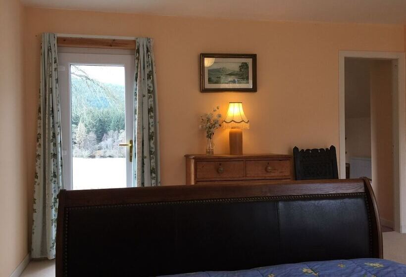Beautiful Highland 1 Bed Cottage