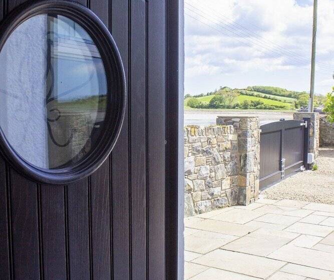 צימר Manse On The Beach