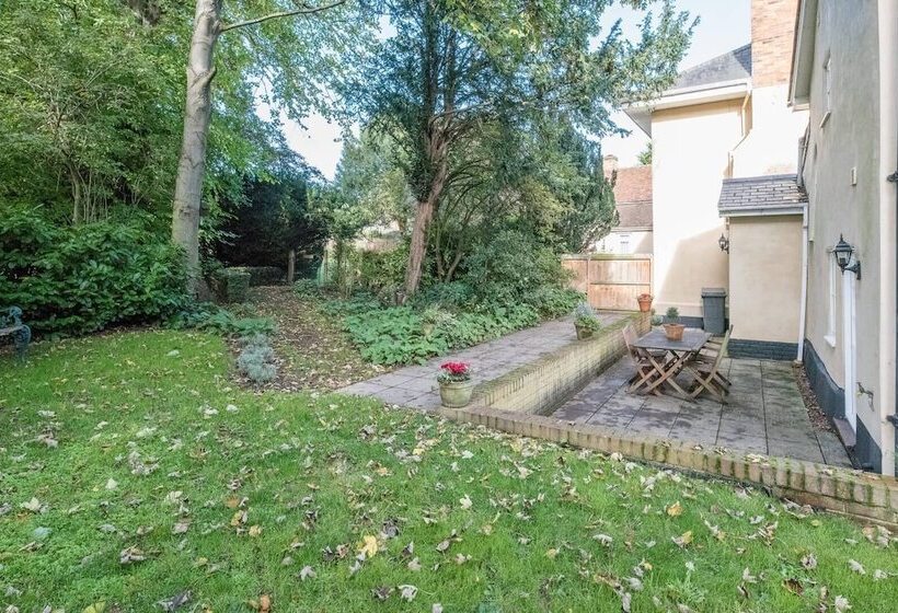 Cliftons Cottage, Clare