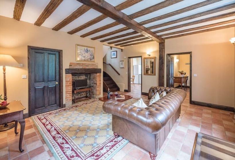 Cliftons Cottage, Clare